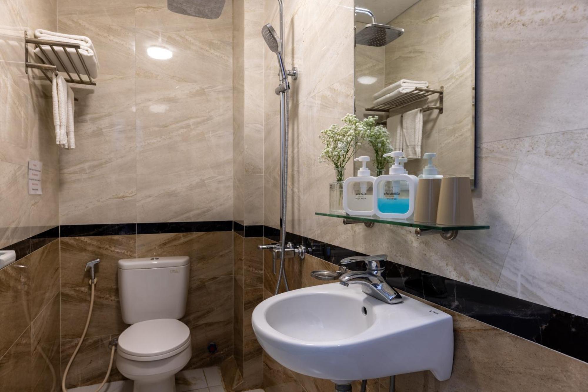 Hanoi Capital House & Travel Экстерьер фото